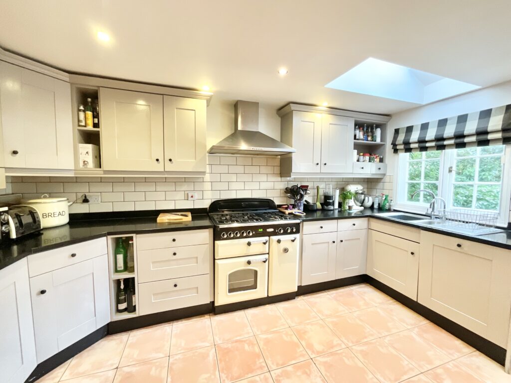 Walton Bank, Eccleshall, ST21