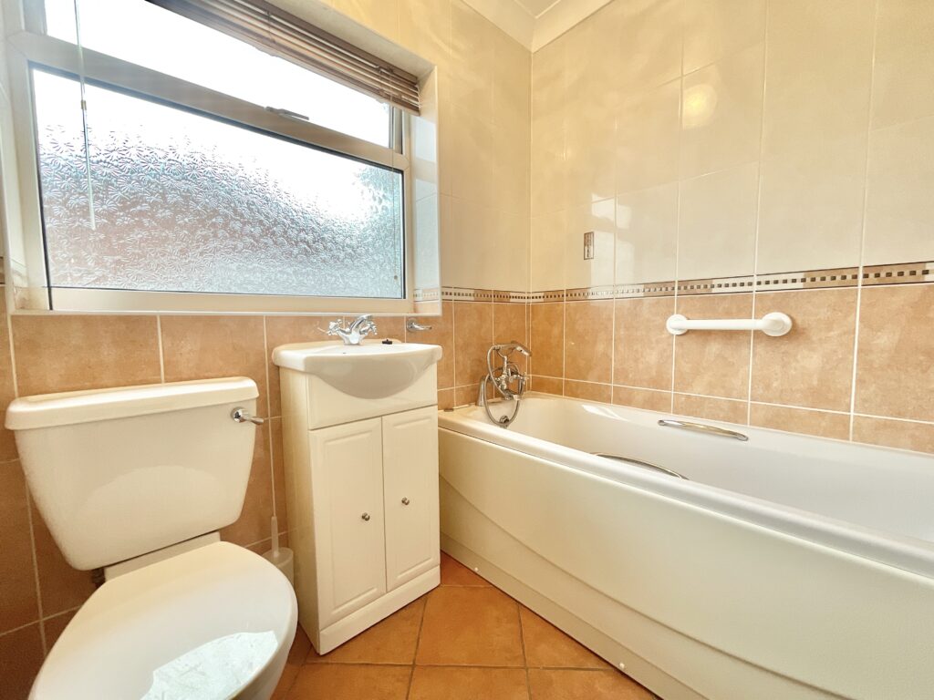 Acorn Close, Loggerheads, TF9