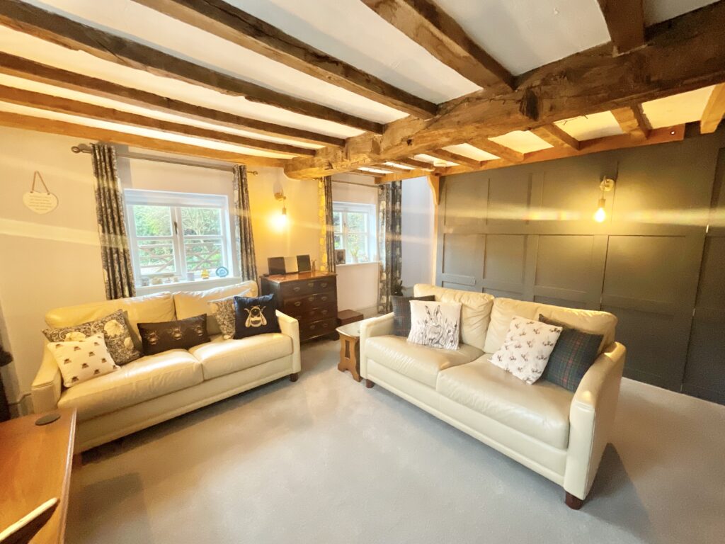 Mount Pleasant, Derrington, ST18