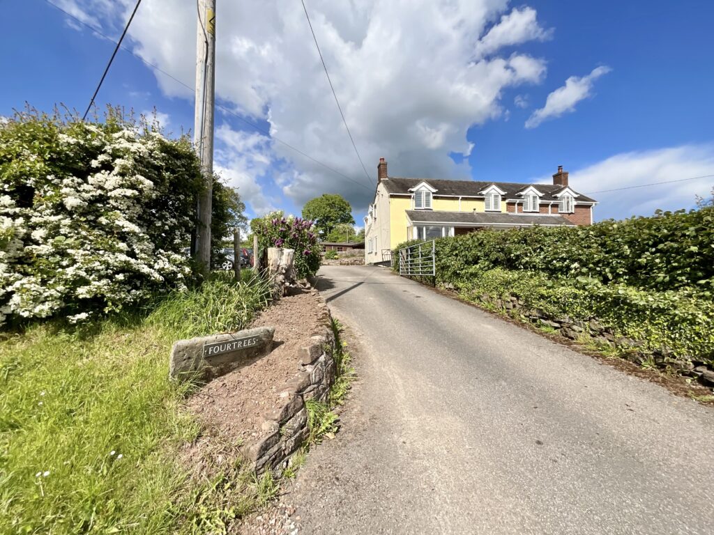 Uttoxeter Road, Checkley, ST10