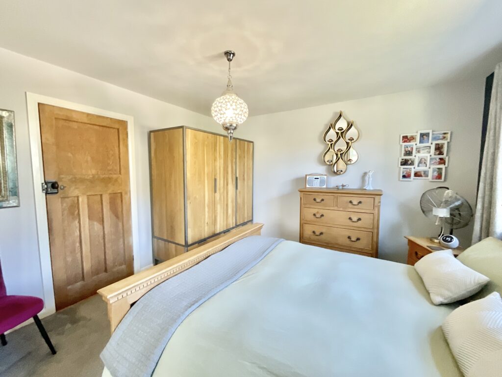 Yew Tree Lane, Wistanswick, TF9