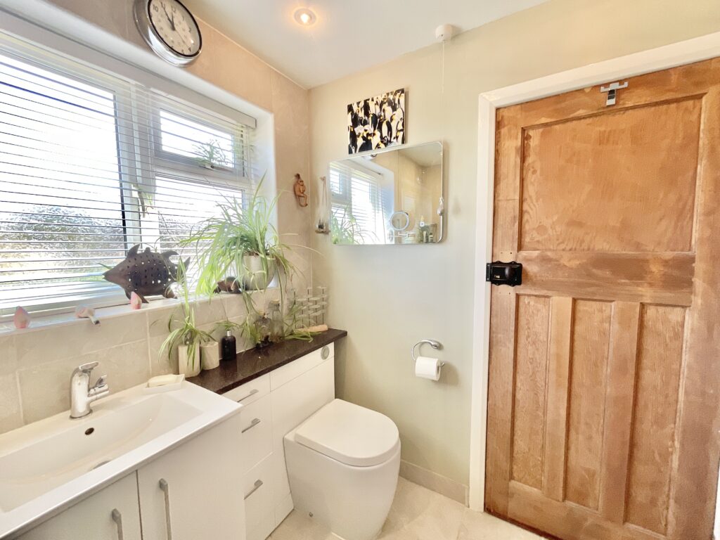 Yew Tree Lane, Wistanswick, TF9