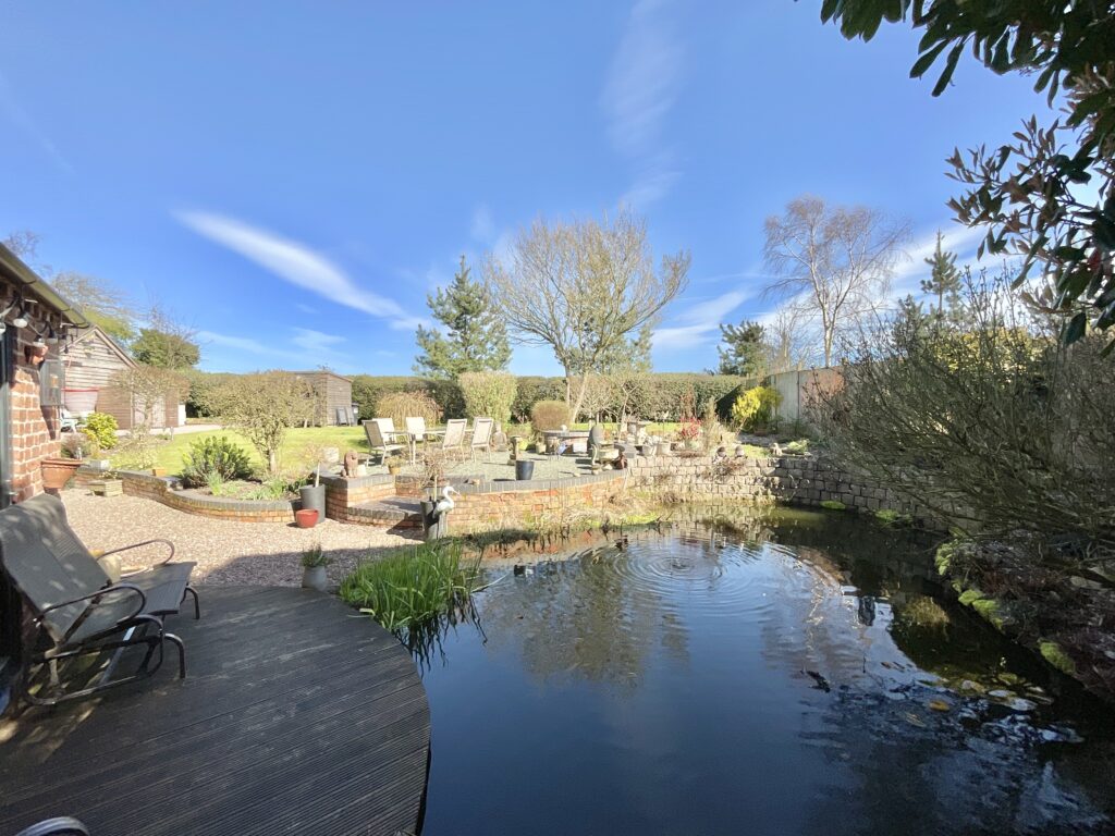 Yew Tree Lane, Wistanswick, TF9