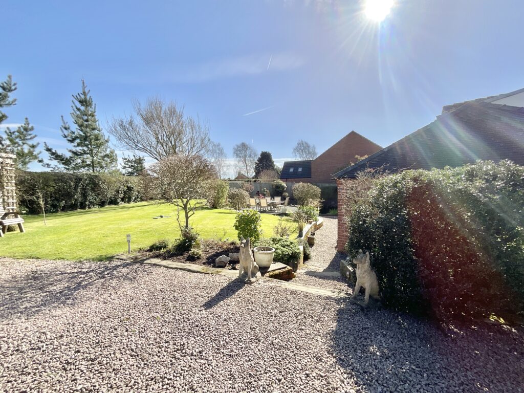 Yew Tree Lane, Wistanswick, TF9