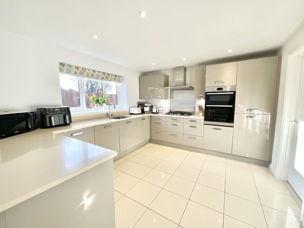 Wheelwright Drive, Eccleshall, ST21