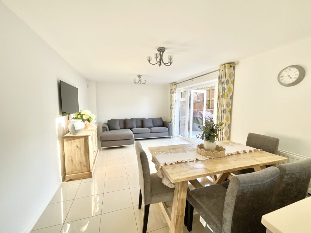 Wheelwright Drive, Eccleshall, ST21