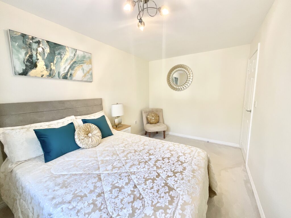 Hugo Way, Loggerheads, TF9