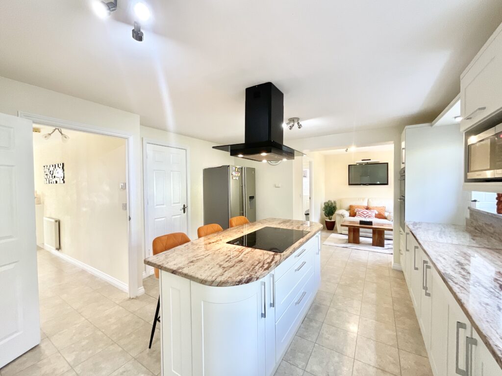 Hugo Way, Loggerheads, TF9