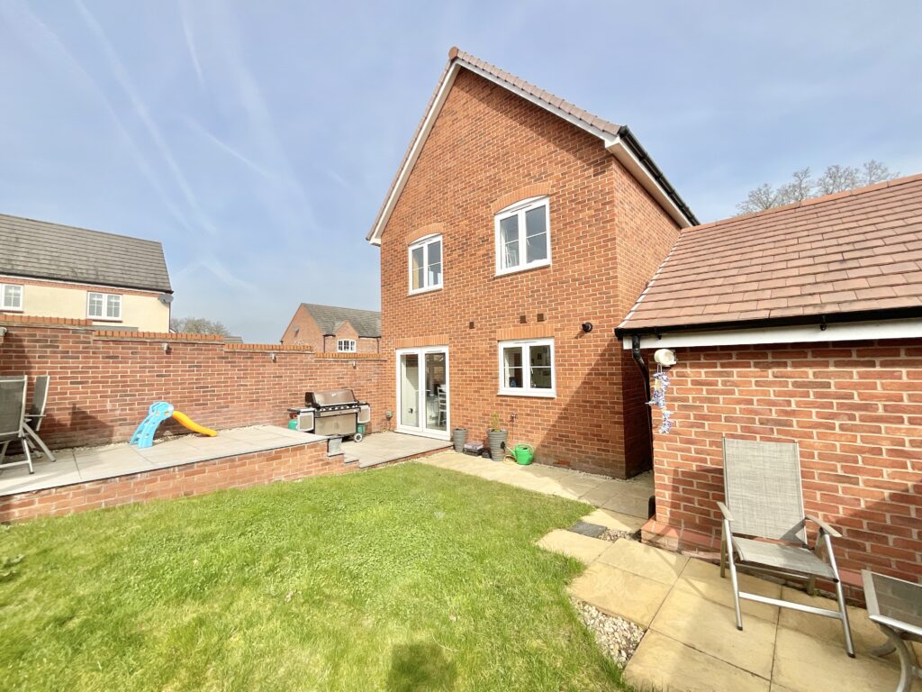 Wheelwright Drive, Eccleshall, ST21