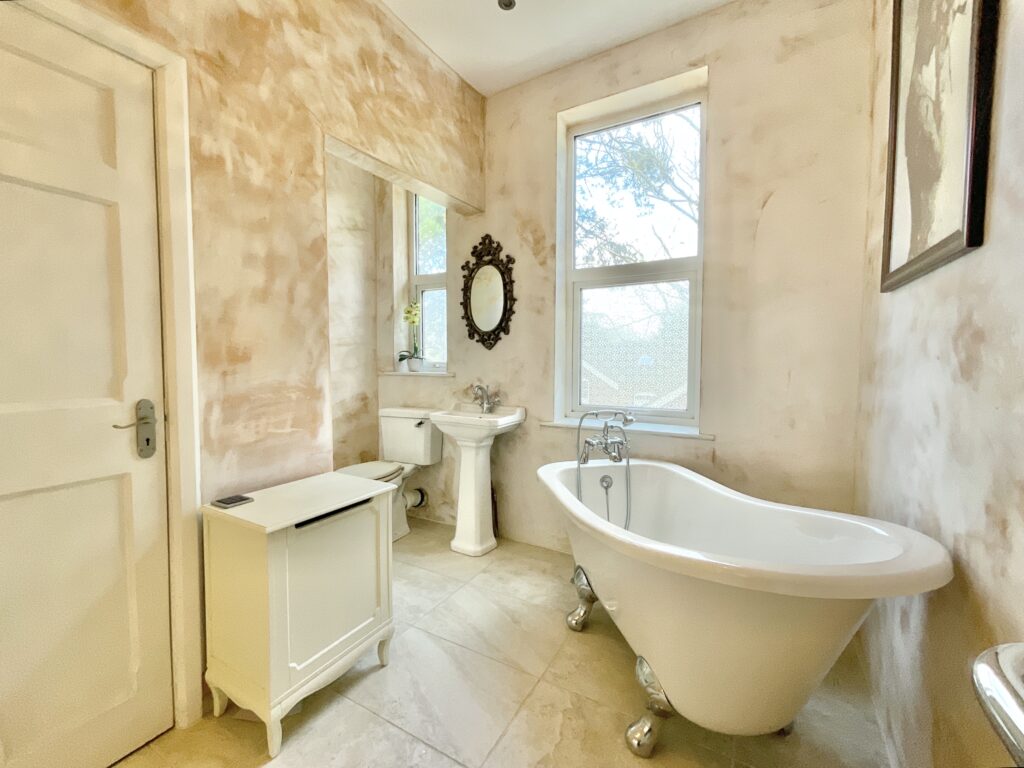 Moss Lane, Yarnfield, ST15