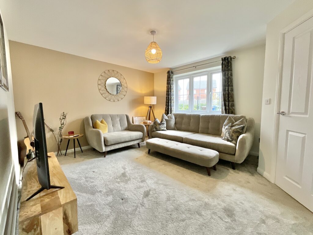 Wheelwright Drive, Eccleshall, ST21