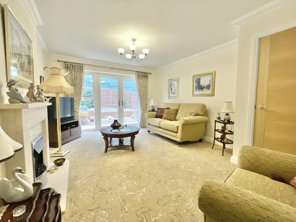 Burnt Oaks Place, Loggerheads, TF9