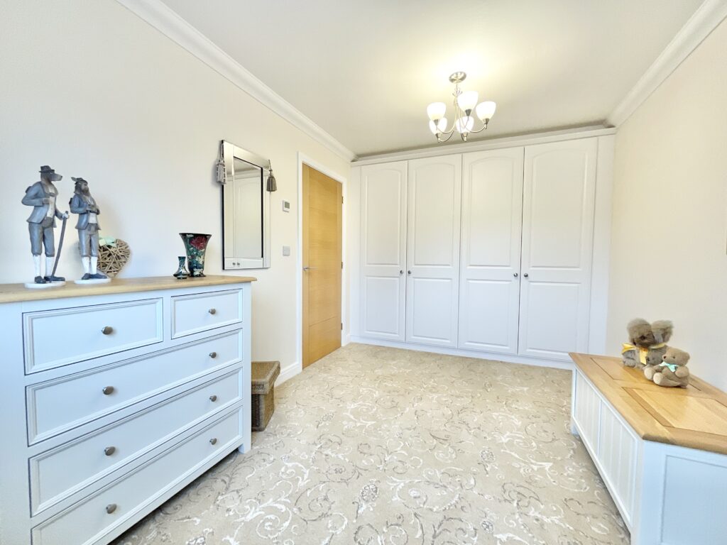 Burnt Oaks Place, Loggerheads, TF9