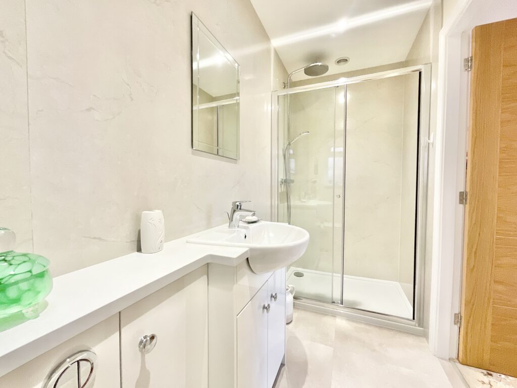 Burnt Oaks Place, Loggerheads, TF9