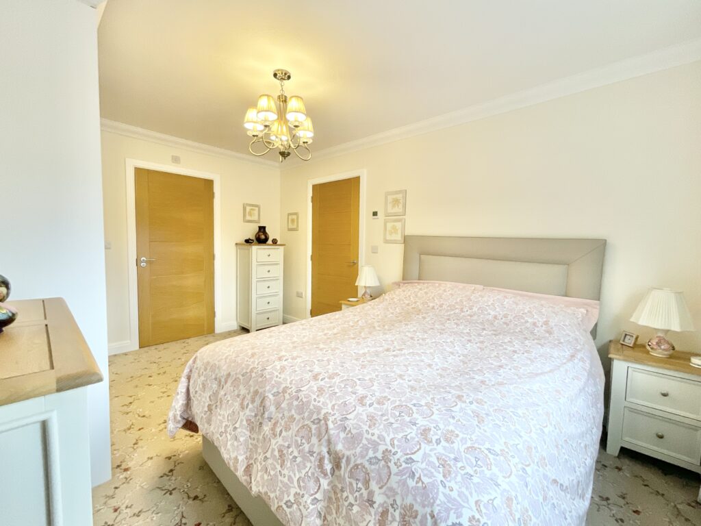 Burnt Oaks Place, Loggerheads, TF9