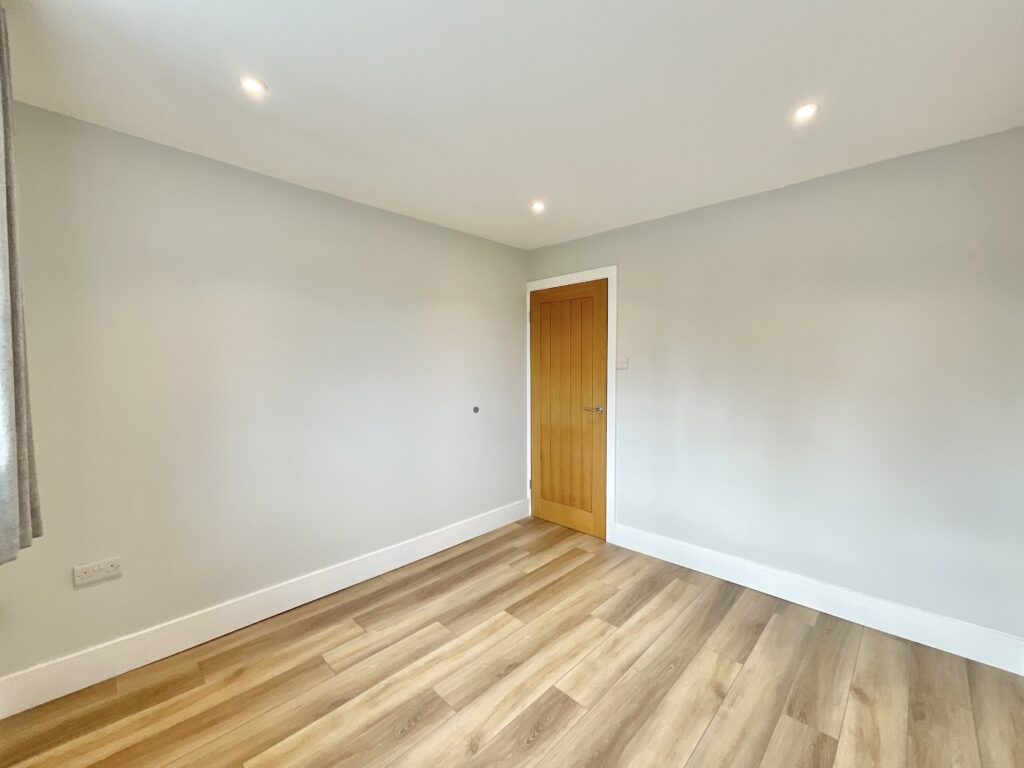 Valley Road, Stone, ST15