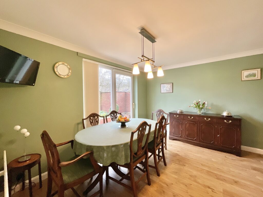 Bevandean Close, Stoke-On-Trent, ST4