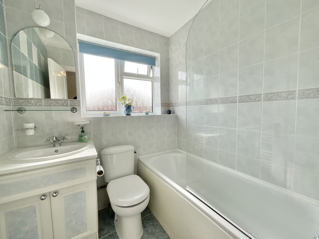 Oldfield Drive, Stone, ST15