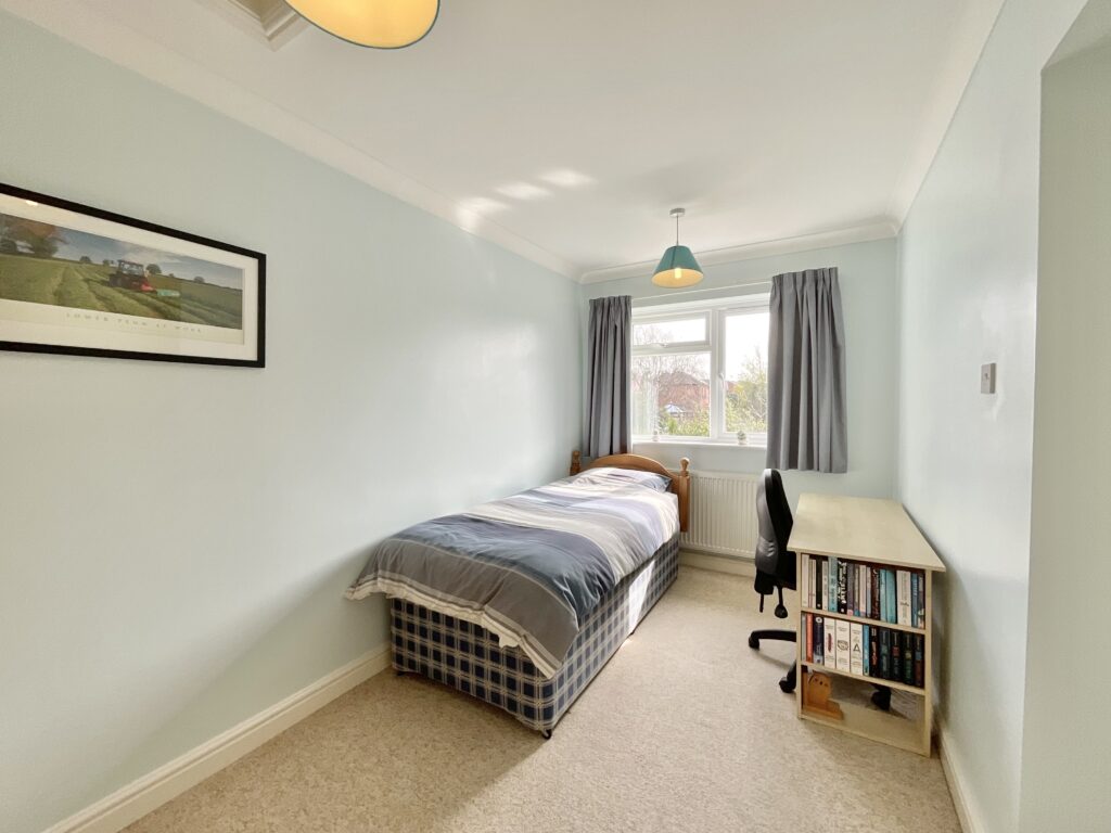 Oldfield Drive, Stone, ST15