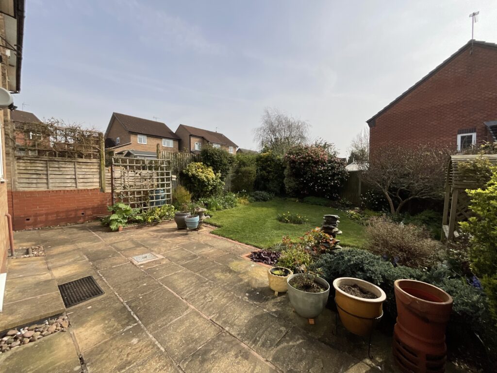 Oldfield Drive, Stone, ST15