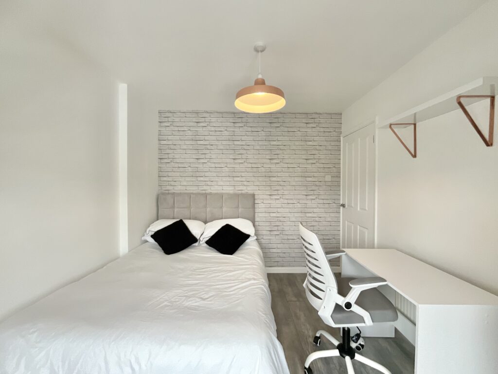 Wolseley Road, Stafford, ST16