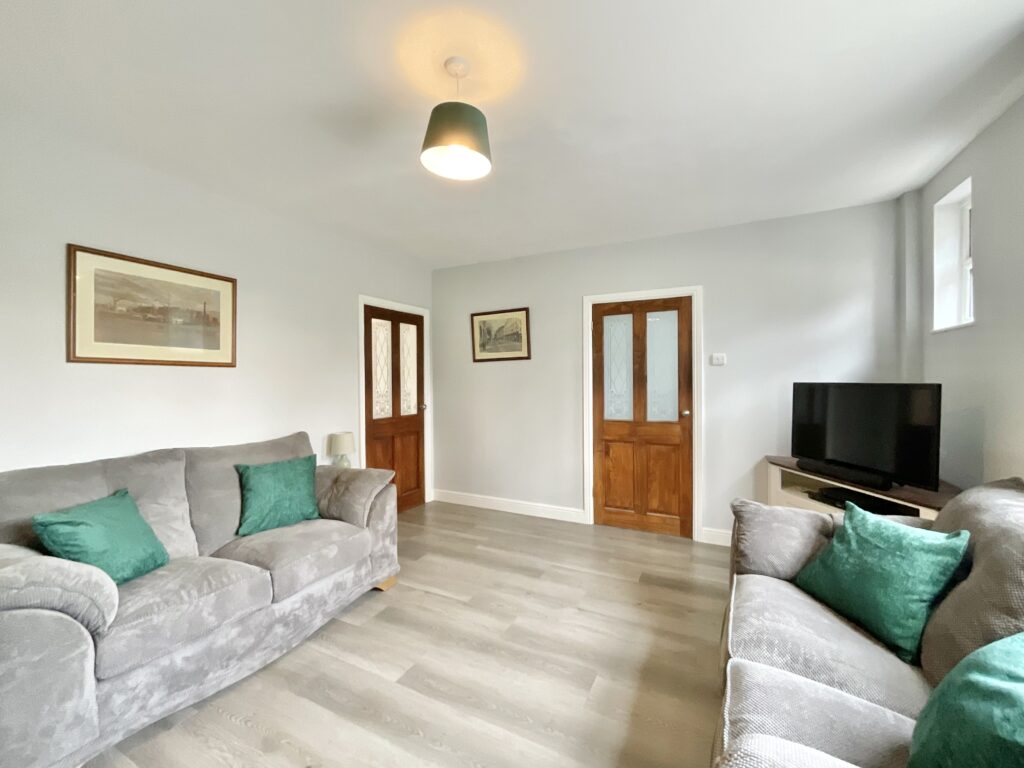 Field Terrace, Stone, ST15