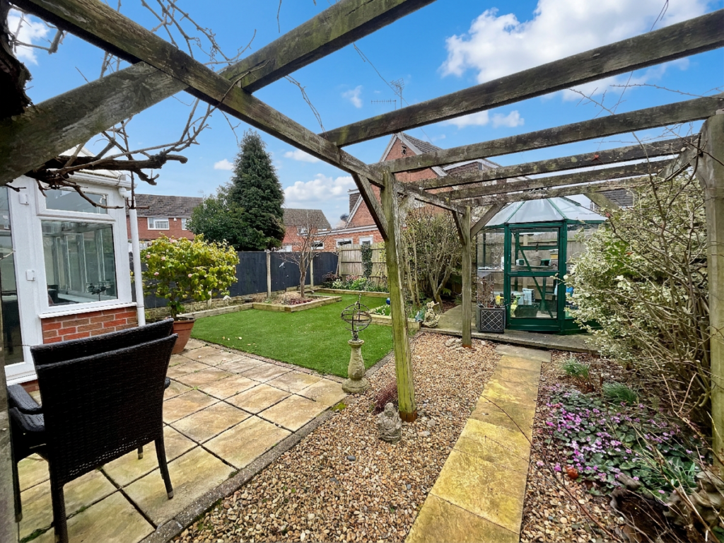 Earlsbrook Drive, Stoke-On-Trent, ST4