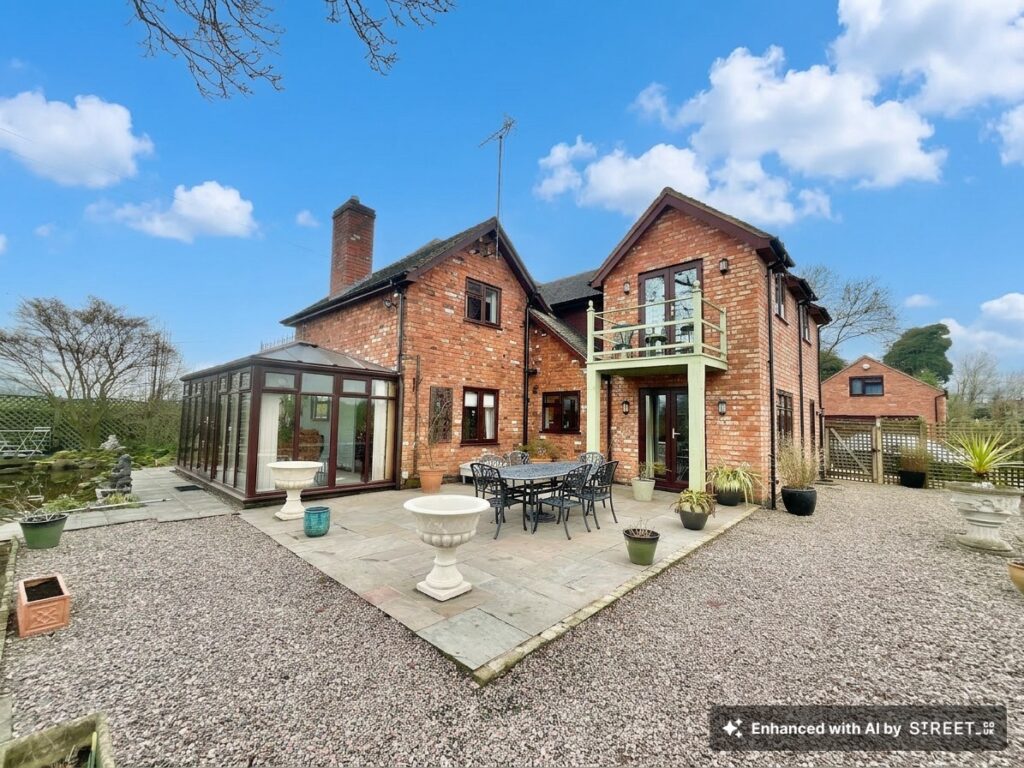 Oulton, Norbury, ST20