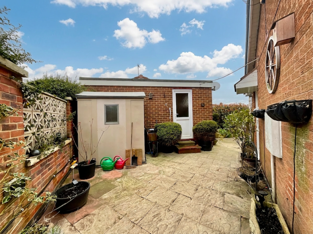 Hawthorne Avenue, Stoke-On-Trent, ST4