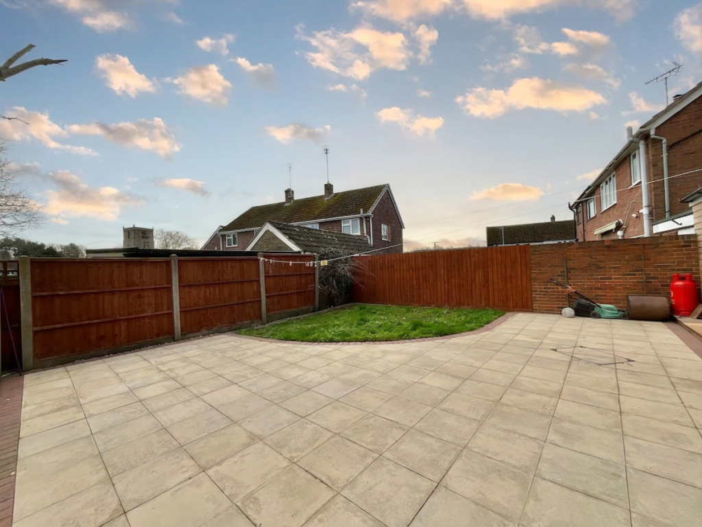 Cranberry Avenue, Checkley, ST10