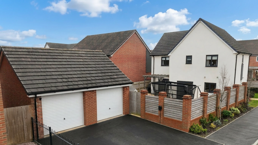 Harold Hines Way, Stoke-On-Trent, ST4