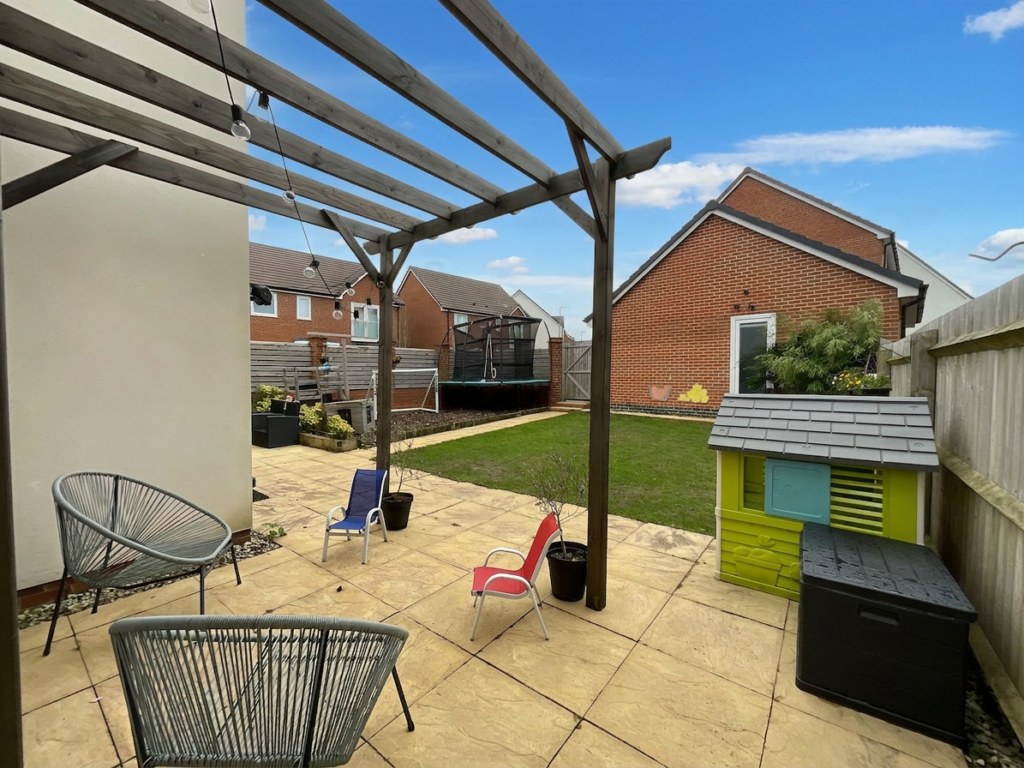 Harold Hines Way, Stoke-On-Trent, ST4