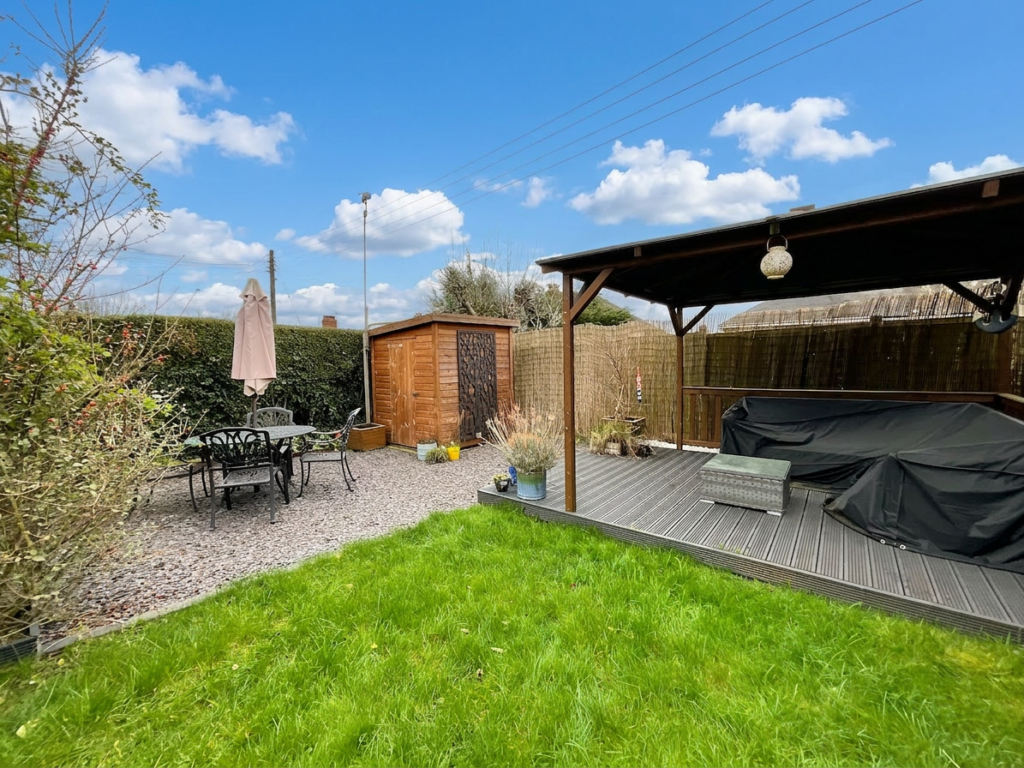 Park Drive, Barlaston, ST12