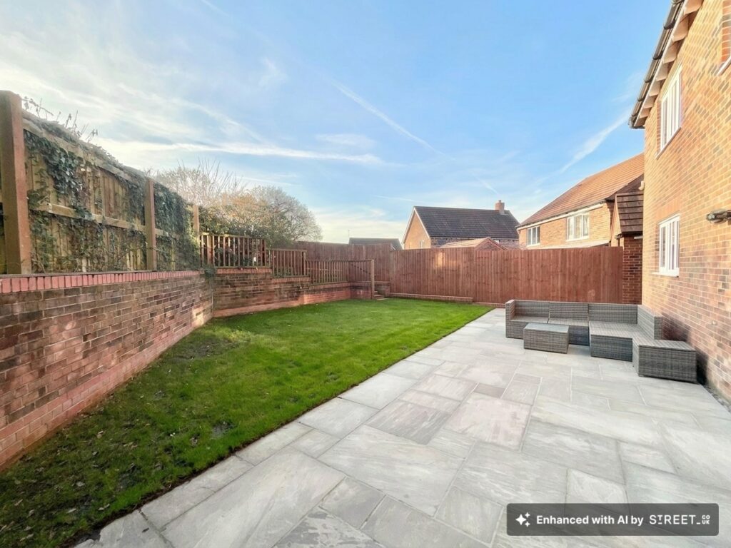 Wheelwright Drive, Eccleshall, ST21