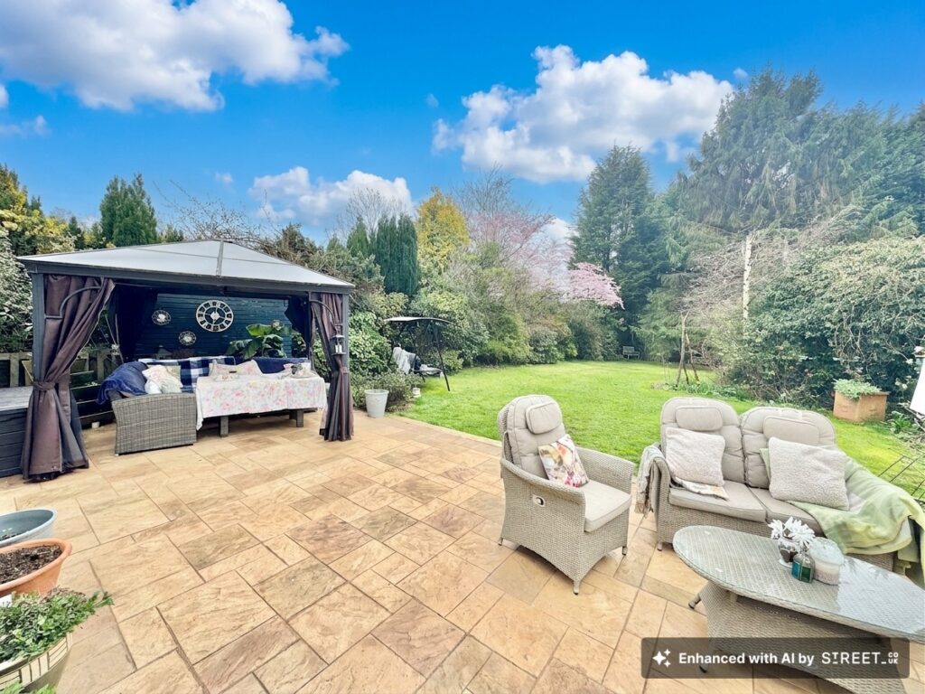 South Road, Cold Meece, ST15