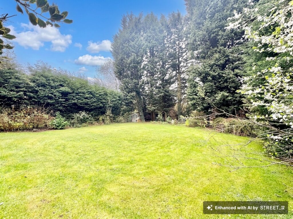 South Road, Cold Meece, ST15