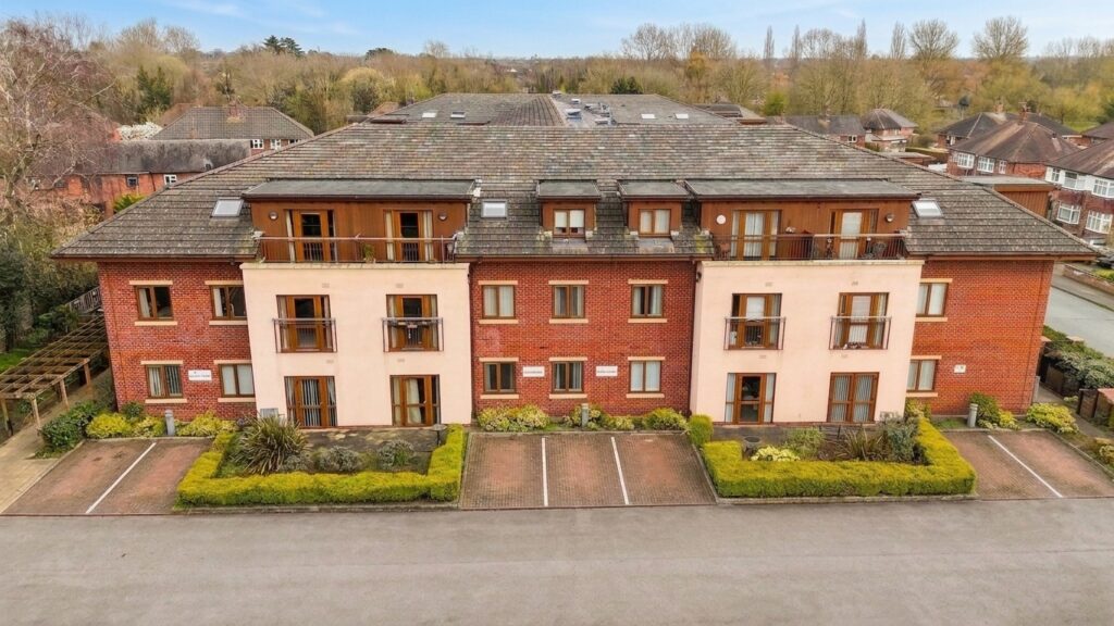 Queens Drive, Mill House Queens Drive, CW5