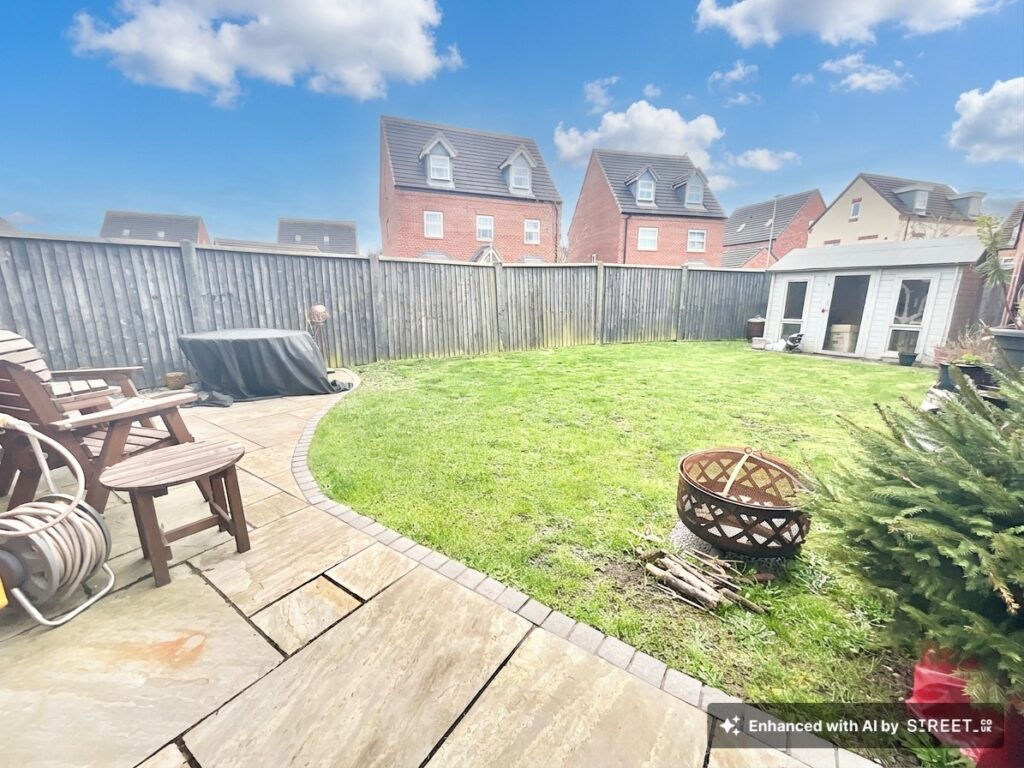 Whimbrel Park, Stafford, ST16