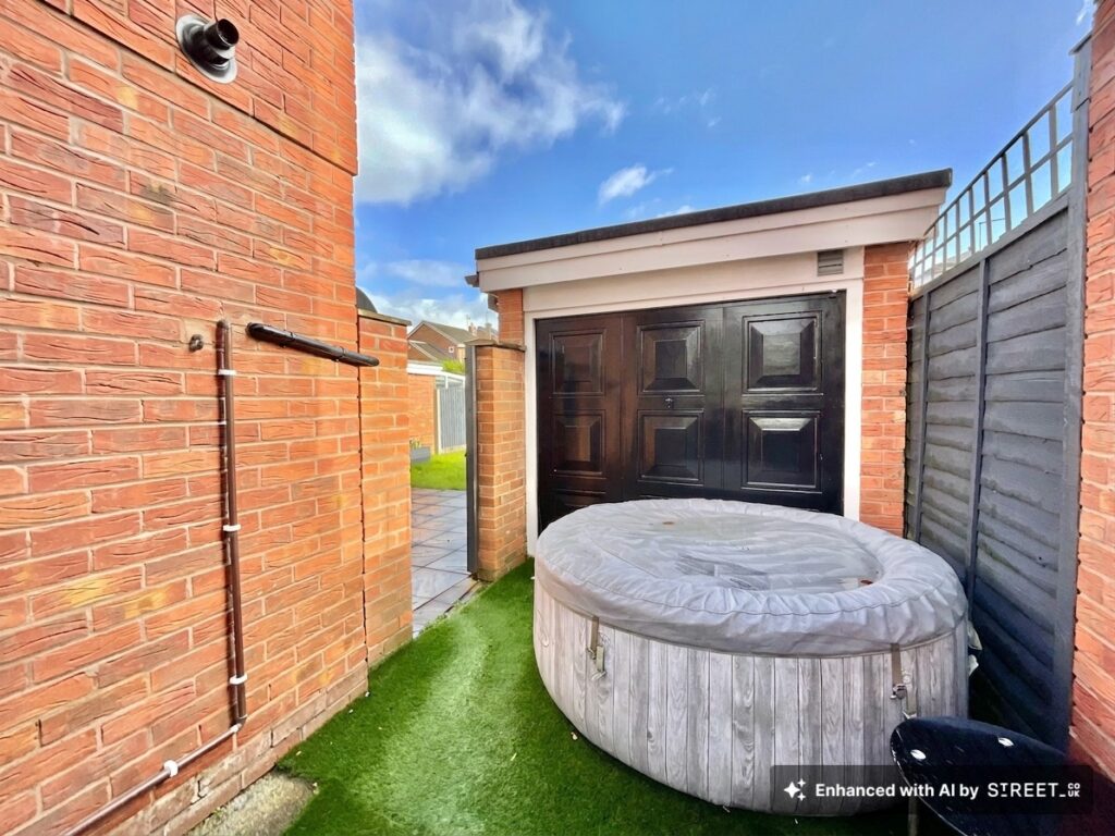 Goodwick Close, Stoke-On-Trent, ST4