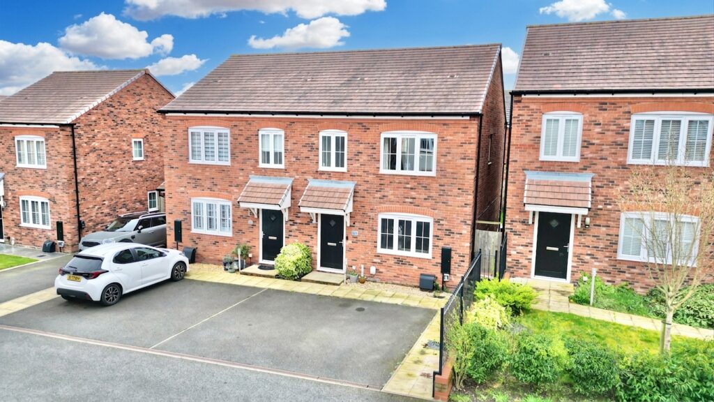 Wheelwright Drive, Eccleshall, ST21