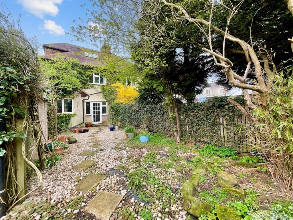 Weston Road, Stafford, ST16