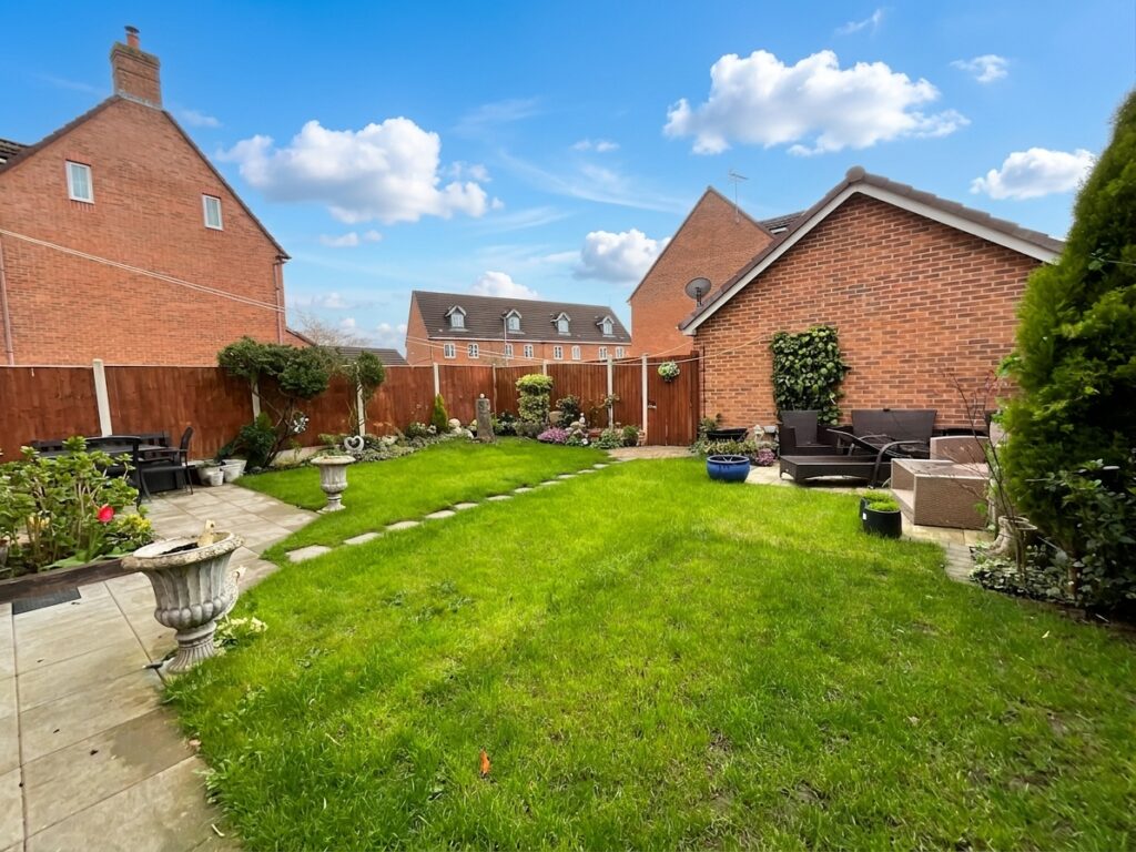 Beacon Grove, Stone, ST15