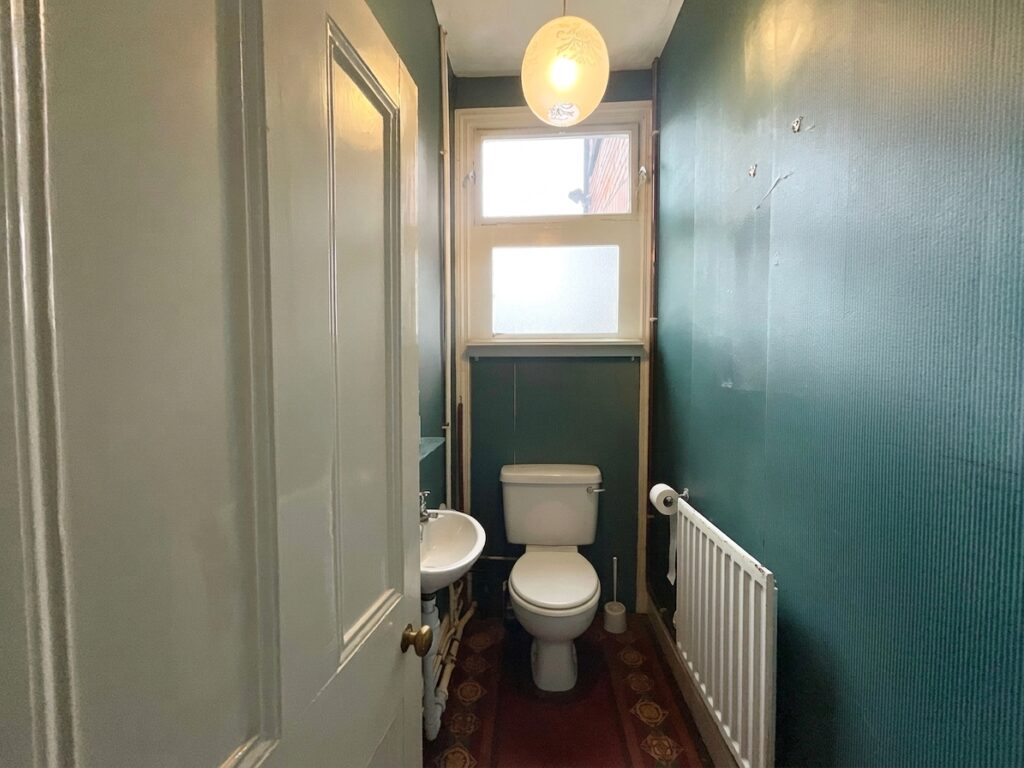 Oulton Road, Stone, ST15