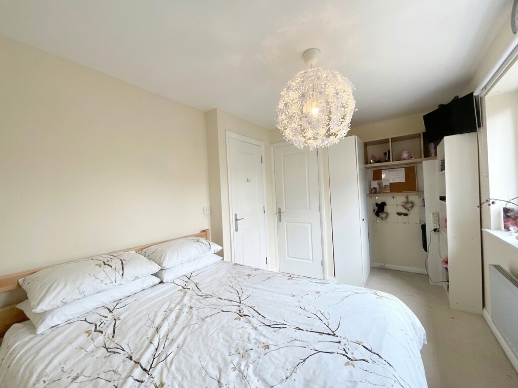 Candler Drive, Stone, ST15