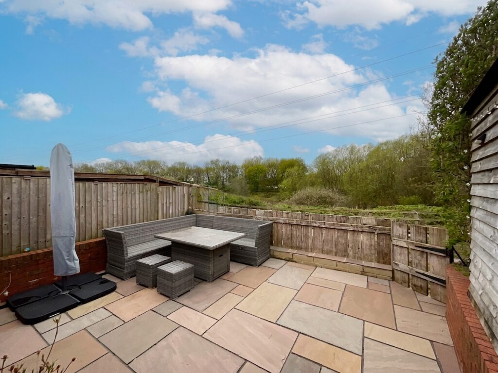 Barlaston Old Road, Barlaston, ST12