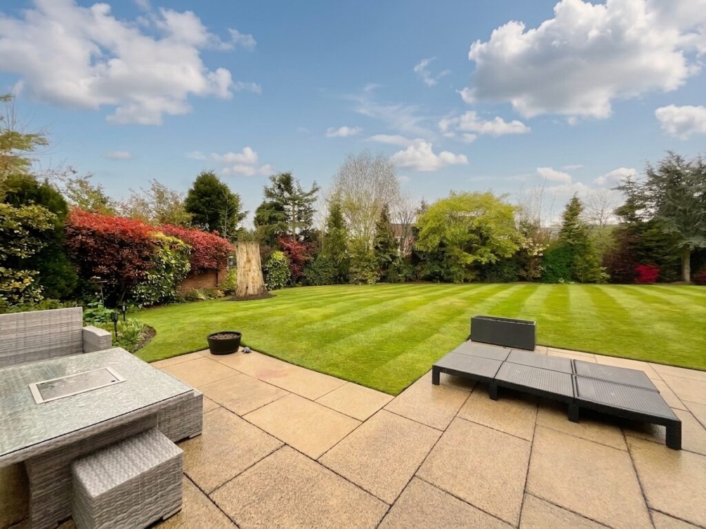 Kingsdown Close, Weston, CW2