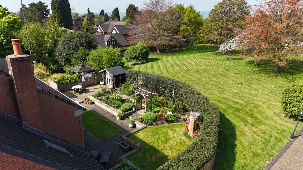 Windmill Hill, Rough Close, ST3