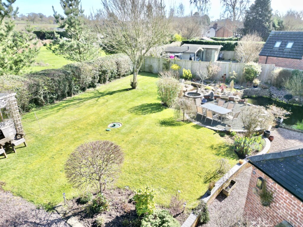 Yew Tree Lane, Wistanswick, TF9