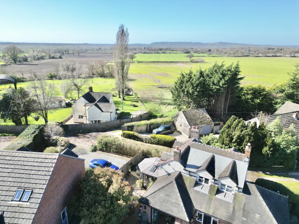 Yew Tree Lane, Wistanswick, TF9