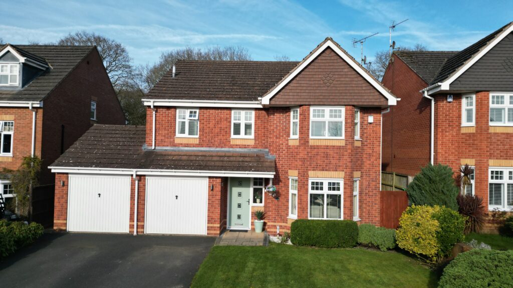 Hugo Way, Loggerheads, TF9